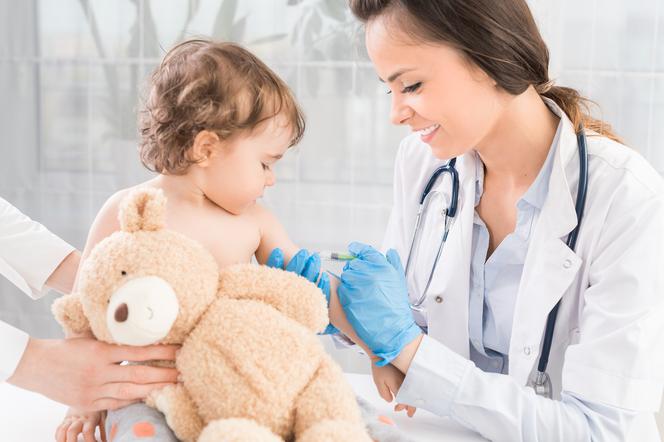 Вакцина MMR – вакцинация против кори, эпидемического паротита и краснухи.