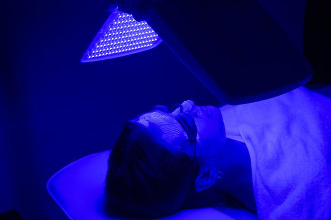 Фототерапия после COVID-19 – чем и как может помочь? Польское исследование