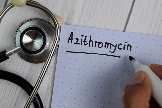 Азитромицин (Azithromycinum) – как действует? Дозировка, показания и противопоказания к применению.